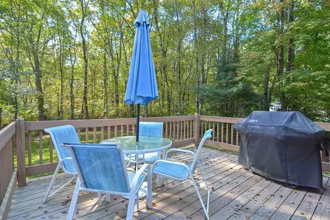 Exterior - 10 Walter Dr, Raynham, MA 02767 photo 5 of 12