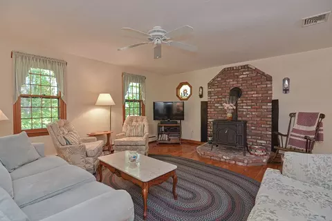 Living - 10 Walter Dr, Raynham, MA 02767 photo 2 of 3