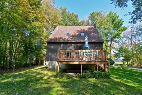 Exterior - 10 Walter Dr, Raynham, MA 02767 photo 3 of 12