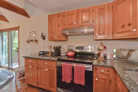 Kitchen - 10 Walter Dr, Raynham, MA 02767 photo 3 of 3