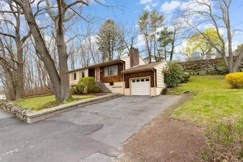 316 Paradise Rd, Swampscott, MA 01907