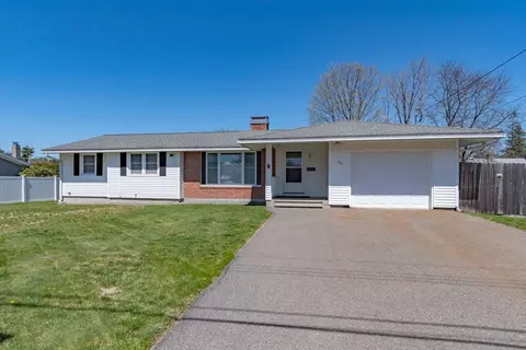 204 Knollwood Ave, Nashua, NH 03060