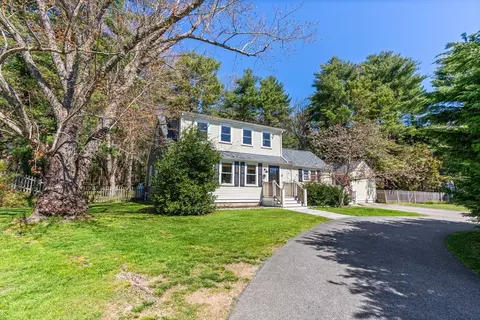 105 Wapping Rd, Kingston, MA 02364 photo 2