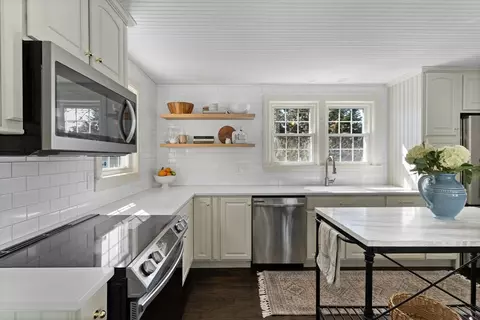 105 Wapping Rd, Kingston, MA 02364 photo 7