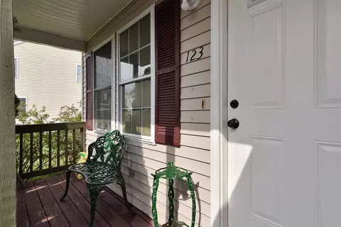 123 Everett St, Lawrence, MA 01843 photo 9