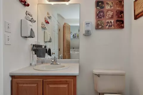 123 Everett St, Lawrence, MA 01843 photo 22
