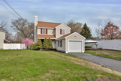 123 Everett St, Lawrence, MA 01843 photo 2