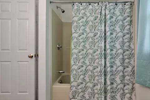 123 Everett St, Lawrence, MA 01843 photo 32
