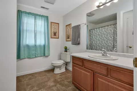 123 Everett St, Lawrence, MA 01843 photo 30