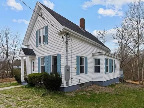 215 W Center St, West Bridgewater, MA 02379