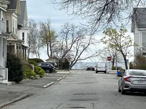 View/Area - 32 Central St #3, Beverly, MA 01915 photo 3 of 9