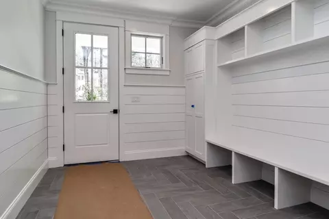 Entry Way - 1 Perry Ln, Dover, MA 02030 photo 3 of 6