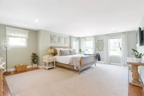 143 Falcon St, Needham, MA 02492 photo 18