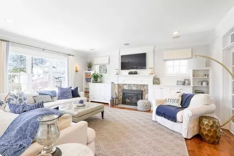 143 Falcon St, Needham, MA 02492 photo 12
