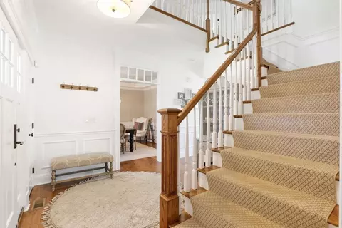 143 Falcon St, Needham, MA 02492 photo 17