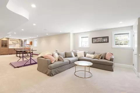 143 Falcon St, Needham, MA 02492 photo 31