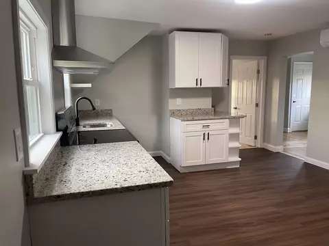 5 S Harlem St, Worcester, MA 01610