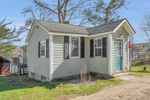 32 Ledge Ave, Spencer, MA 01562 photo 5