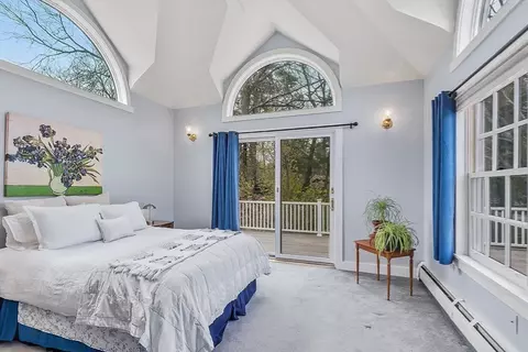 Bedroom - 80 Boyles St, Beverly, MA 01915 photo 1 of 6