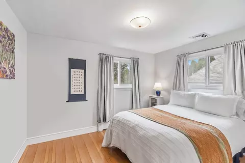 Bedroom - 80 Boyles St, Beverly, MA 01915 photo 4 of 6