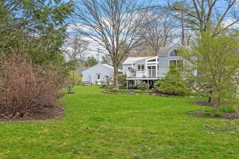 Exterior - 80 Boyles St, Beverly, MA 01915 photo 12 of 12