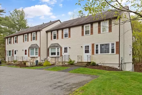 23 Cedar Sq #23, Millis, MA 02054 photo 3