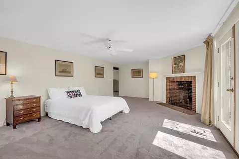 163 Common Ln, Beverly, MA 01915 photo 3