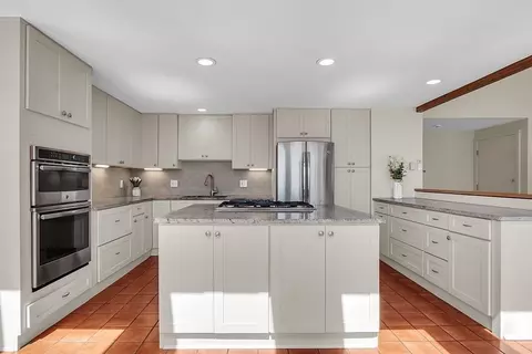 163 Common Ln, Beverly, MA 01915 photo 19