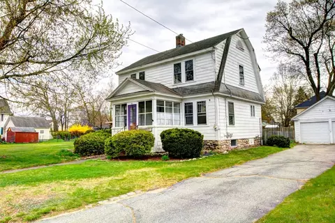 10 Seneca Ave, Chelmsford, MA 01824