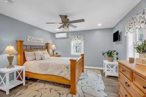 Bedroom - 35 Bathrick Rd, Westminster, MA 01473 photo 2 of 6