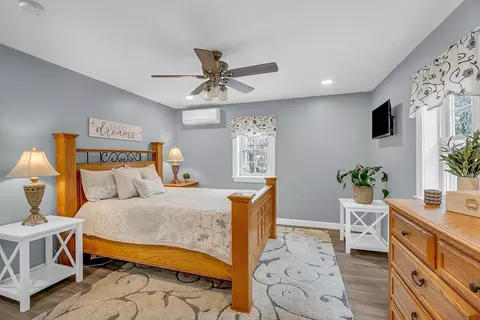 Bedroom - 35 Bathrick Rd, Westminster, MA 01473 photo 6 of 6