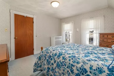 Bedroom - 99 Glendale St, Everett, MA 02149 photo 9 of 12