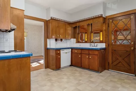 Kitchen - 99 Glendale St, Everett, MA 02149 photo 1 of 3