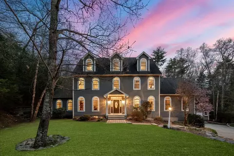 400 New Boston Rd, Sturbridge, MA 01566