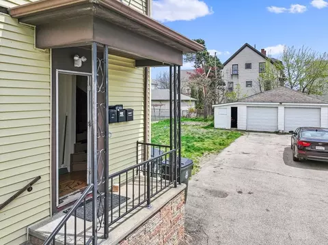 Exterior - 156 Kilburn St, Fall River, MA 02724 photo 4 of 4