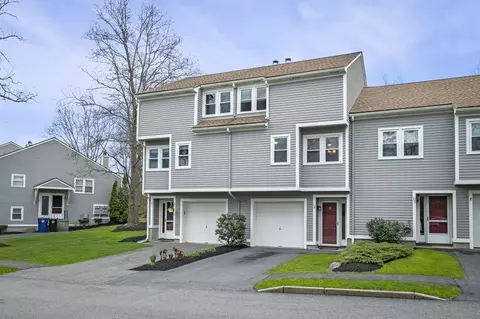 11 Fillmore Rd #13AB, Salem, MA 01970