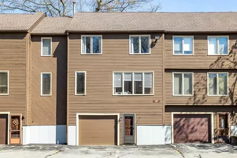 283 Boylston St #E, Lowell, MA 01852 photo 2