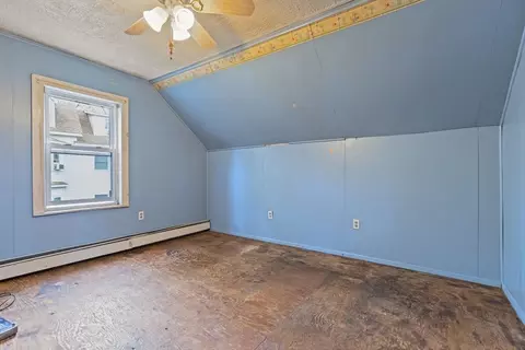Bedroom - 25 Nelson St, Lynn, MA 01905 photo 4 of 8