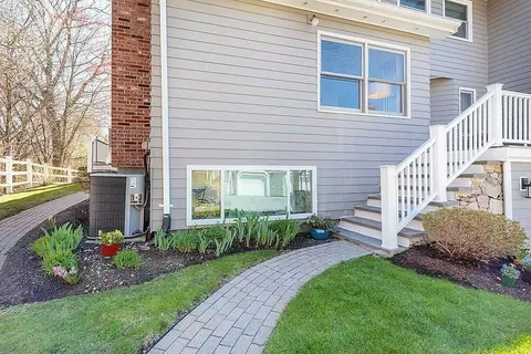 26 D Carnation Cir #D, Reading, MA 01867 photo 3