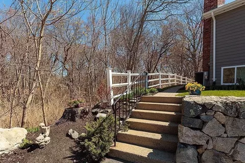 26 D Carnation Cir #D, Reading, MA 01867 photo 2