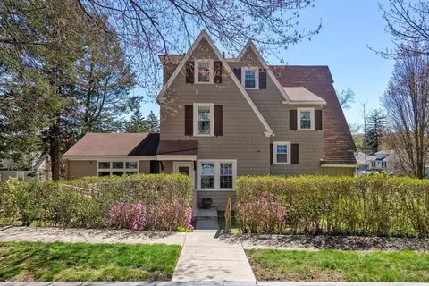 24 Roseland Rd, Worcester, MA 01609 photo 3