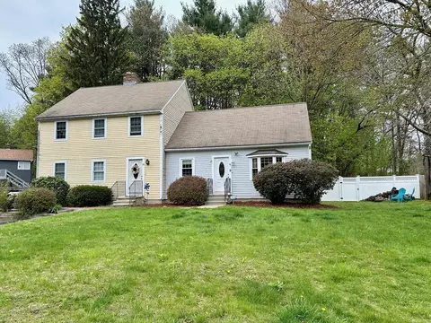 78 Crestwood #2, Northborough, MA 01532