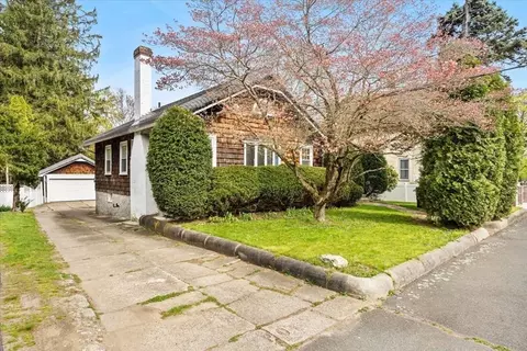 232 Copeland St, Brockton, MA 02301