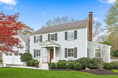 1 Richland Rd, Wellesley, MA 02481