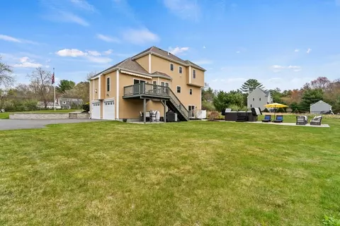 7 Bellingham St, Mendon, MA 01756 photo 38
