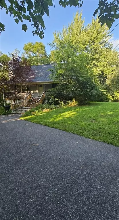2134 Horton St, Dighton, MA 02764
