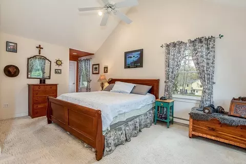 Bedroom - 64 Prospect St, Needham, MA 02492 photo 1 of 7