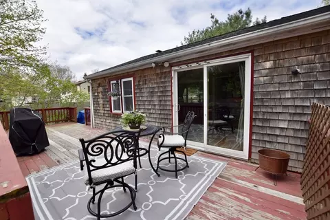 22 Meadowlark Dr, Wareham, MA 02571 photo 18