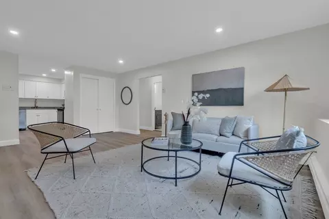 80 Walnut St #101, Canton, MA 02021
