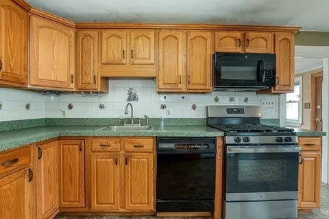 248 East St, Dedham, MA 02026 photo 10